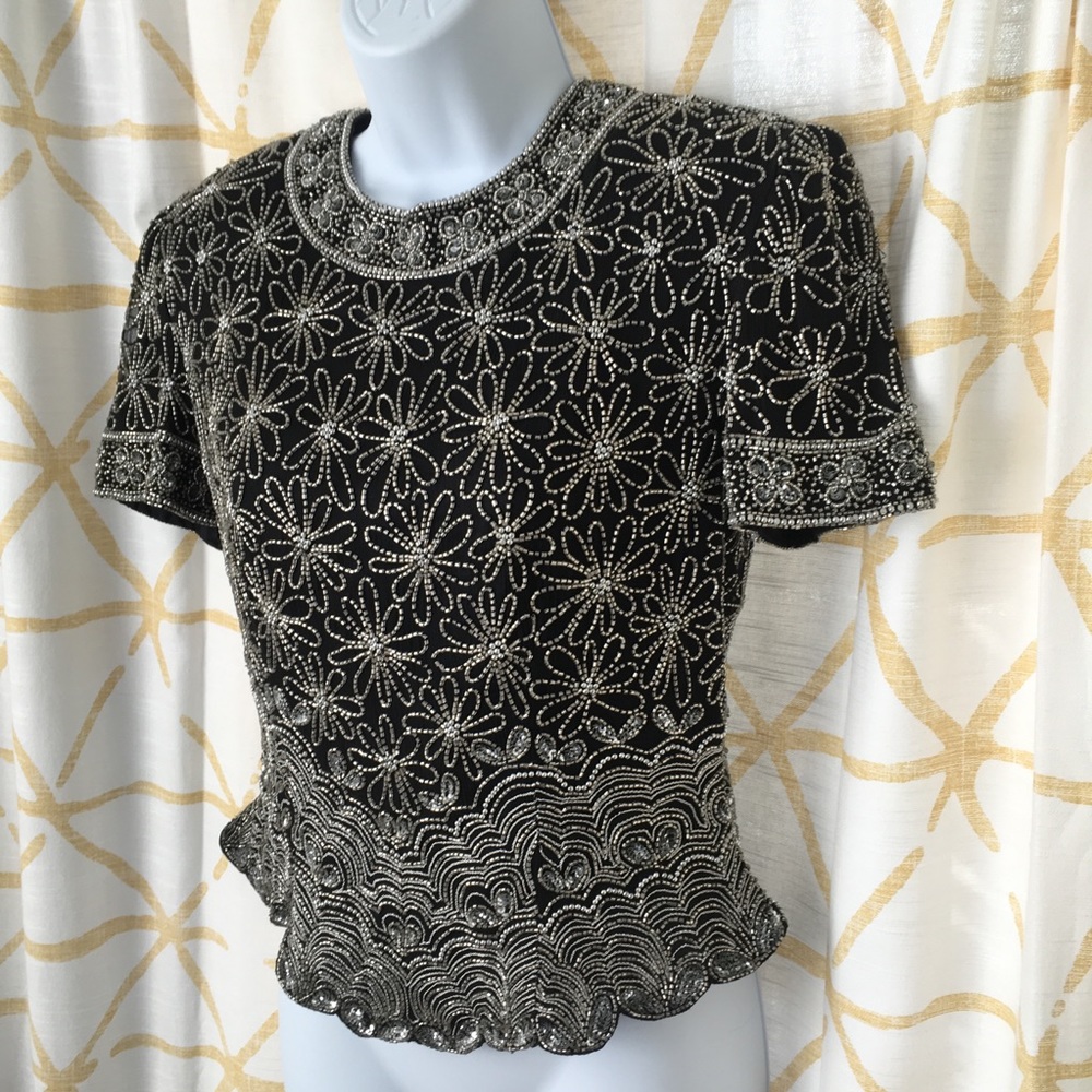 ADRIANNA PAPELL 100% Silk Floral Daisy Beaded Short Sleeve Fully Lined Dress Top